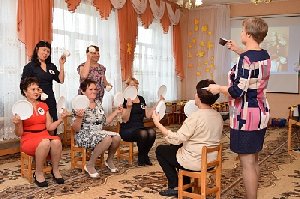 Как малыши в детском саду отметили День матери?