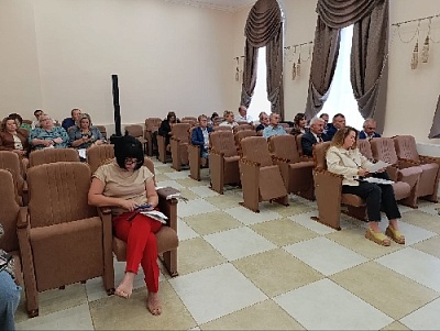 «Крайнее» заседание депутатов