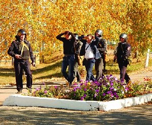 Захватили вооружённых преступников