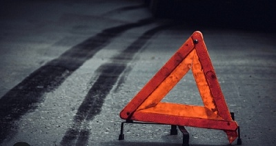 Ребенка зажало в салоне фуры