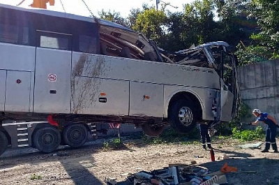 В аварии с автобусом в Новороссийске пострадали жители Челябинской области