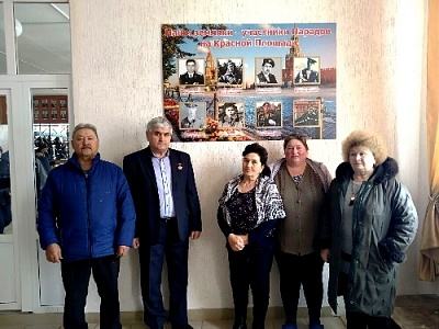 В Касселе школьникам рассказали об участии  в парадах Победы 