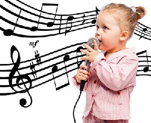 Попробовали свои силы в пении или игре на баяне!