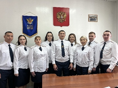 На службе общества и государства