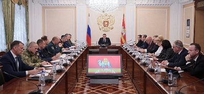 Обеспечить охрану военных и важных государственных, социальных объектов, объектов, которые обеспечивают жизнедеятельность населения, функционирование транспорта, коммуникации и связи, объектов энергетики