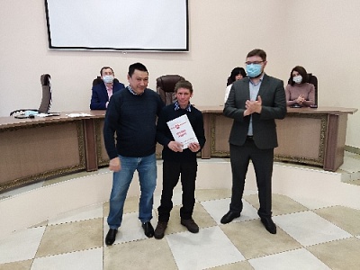 Наградили грамотами губернатора и министерства