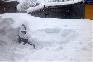 Буран закончился. Снега навалило!