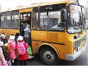 Автобусы для остроленских и кассельских школьников