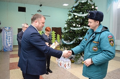 Создали праздничное настроение