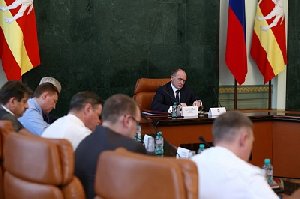 Обеспечить безопасность детей