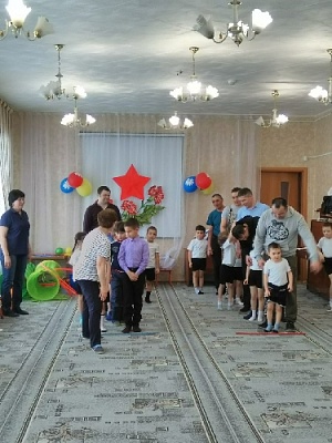 Что делали папы в детском саду?