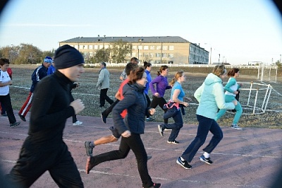 Слезай с дивана! Вперёд на стадион! Спортивная пятница!