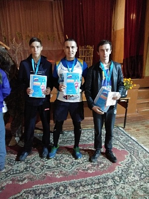 Арсинские спортсмены посвятили забег памяти тренера