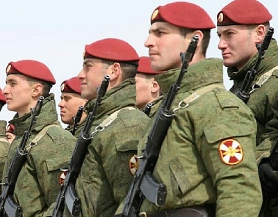 Вы моложе 35 лет. Отслужили в армии. Имеете полное среднее образование. Служба во вневедомственной охране Росгвардии выбирает Вас!