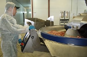 Жители Челябинской области могут попробовать нагайбакскую колбасу