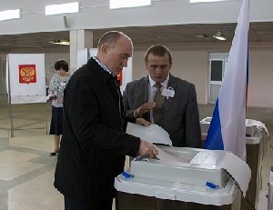 Губернатор тоже голосовал