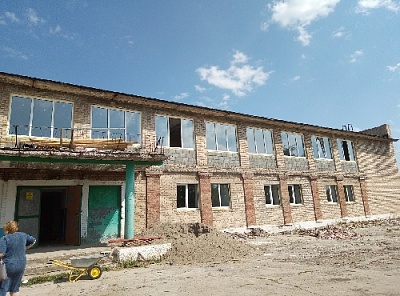 Гумбейский ДК: ремонт идёт полным ходом