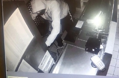 В Нагайбакском районе ограбили сетевой магазин