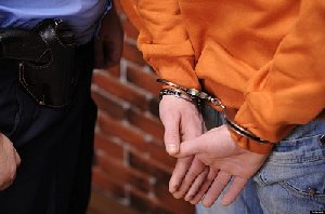 Залез в дом в Кужебае, пока не было хозяйки