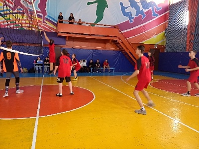 Азарт и ловкость волейболистов