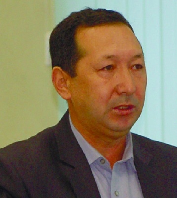 Снова избран руководить территорией