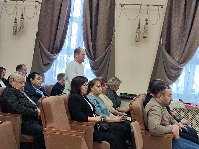 Дороги проезжие, но борьба со снегом продолжается