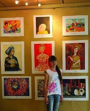 Рисовала с пяти лет