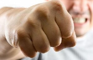 Убили за то, что не там .... покакал