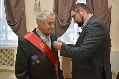 В Нагайбакском районе состоялась церемония присвоения звания Почётного гражданина