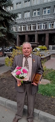 Жителю Нагайбакского района вручена премия Заксобрания Челябинской области