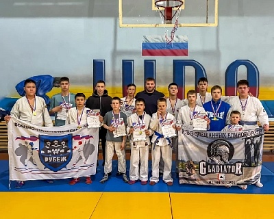 По рукопашному бою