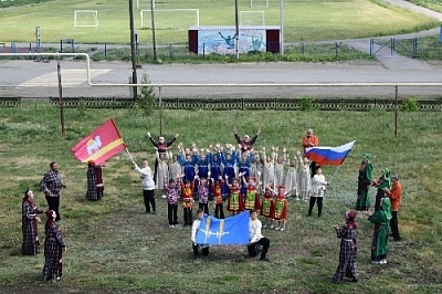 Остроленцы присоединились к акции в честь Дня России