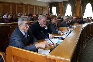 На радость бюджетникам