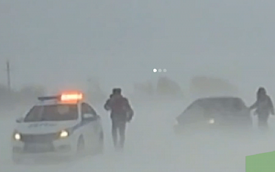 Снег чистили всю ночь