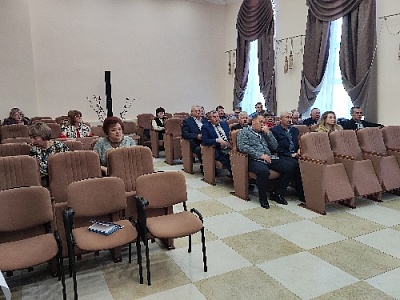 Обсудили исполнение районной казны