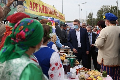 Алексей Текслер принял участие в торжественном открытии сельскохозяйственной выставки