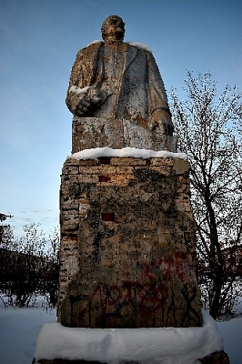 Ленин никому не нужен?