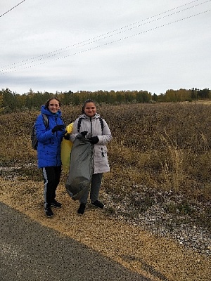 Прибрались в парке отдыха