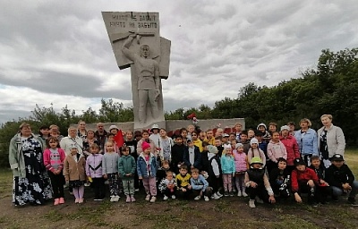 Этот день напоминает нам о гибели миллионов наших сограждан
