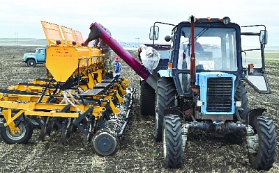 В Нагайбакском районе перевыполнен план по внесению удобрений в почву