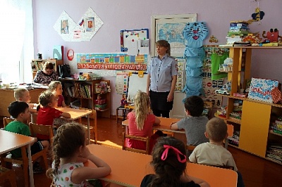 Проверили водителей, провели беседы 