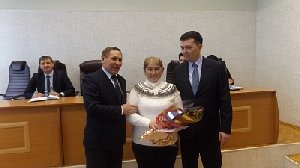 Поблагодарили за вклад в спорт