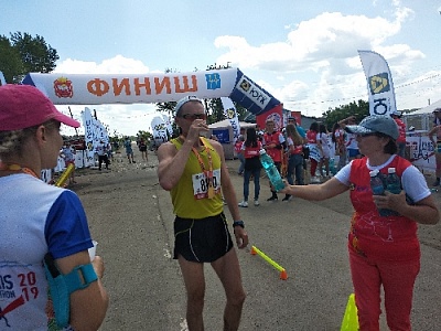 Финишировали самые быстрые участники марафона 