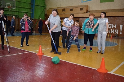 Кидали валенки, метали дартс