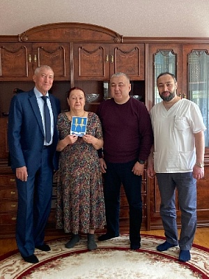 Поздравили Ветерана труда