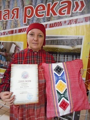 Нагайбакская ткачиха переткала соперниц