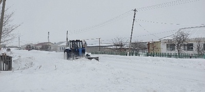 Замело все пути-дороги