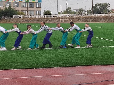 Суровые фершампенуазцы праздновали под дождём