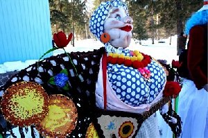 Жители Нагайбакского района могут сотворить Масленичную красавицу