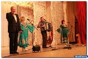 Заиграет гармонь